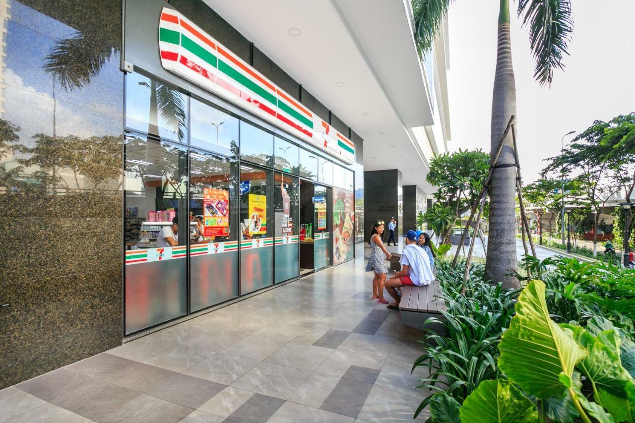Spacious Saigon - Infinity Pool Signature ホーチミン市 エクステリア 写真